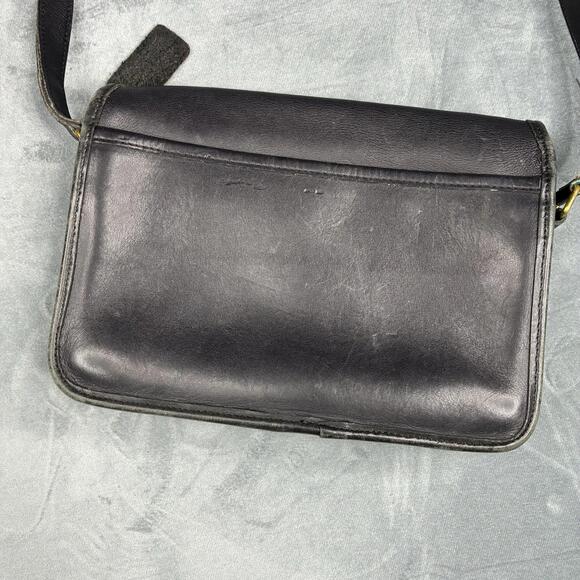 Vintage Coach Black Glove Tanned Leather Flap Crossbody Bag USA Made 0659-112 - Picture 13 of 15